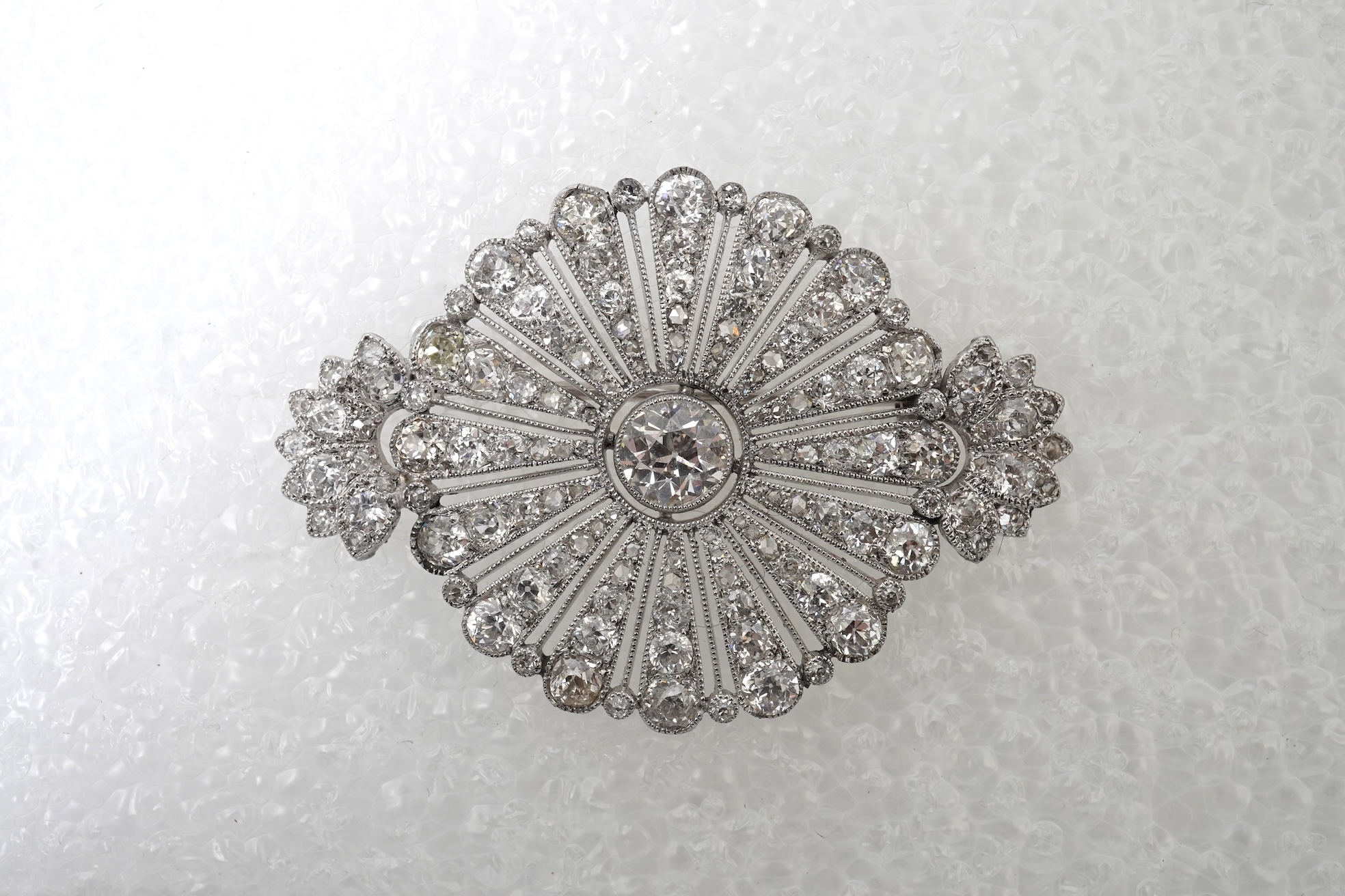 A fine Belle Epoque diamond brooch, early 20th century